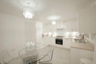 Willow Heights Modern 5-7 Persons/3 Bed Detached - Rotherham - 8