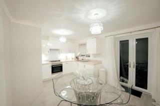 Willow Heights Modern 5-7 Persons/3 Bed Detached - 7