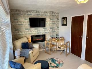 Apartment 49, Ground floor, 2 Bedrooms with parking - Brean - 0