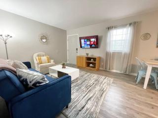 * Cozy Crib * Pet Friendly * King Bed * - Durham - 5