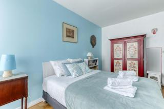 Large and Bright 2 Bdrs Flat with View - Paris 20 - Parijs - 3