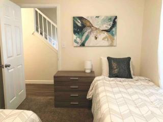 * Posh Place * King Bed * Long Term Stays * - Durham - 7