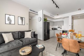 2BDR W parking shirat haneviim - Mamilla Area sea-u jerusalem - 9