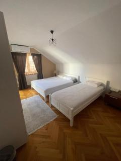 Guesthouse 12a - Pristina - 8