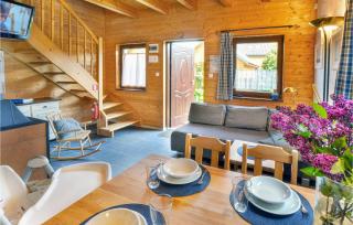 2 Bedroom Gorgeous Apartment In Bobolin - Bobolin - 8