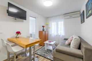 Apartments by the sea Baska Voda, Makarska - 17570 - Baška Voda - 4
