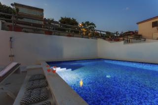 Seaside apartments with a swimming pool Rastici, Ciovo - 17889 - Trogir - 3