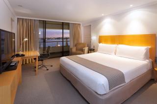 Crowne Plaza Perth by IHG - Perth - 7
