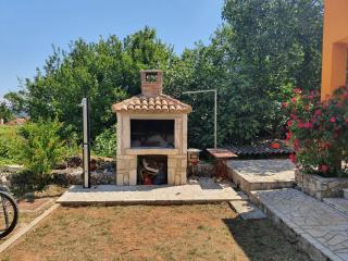 Family friendly house with a parking space Nerezine, Losinj - 17984 - Nerezine - 4