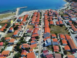 Apartments with a parking space Vir - 18131 - Vir - 9