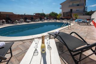 Luxury villa with a swimming pool Turanj, Biograd - 18216 - Sveti Filip i Jakov - 3