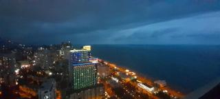 Sunset view ORBI CITY - Batumi - 4