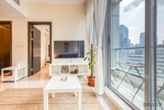 Marina Canal Views 1BR Unit Near to The Beach JBR, Bay Central West, Dubai Marina by Deluxe Holiday Homes - Dubai - 6