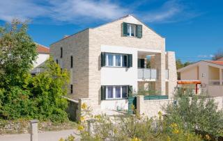 Luxury villa with a swimming pool Novigrad - 18339 - Novigrad Dalmatia - 8