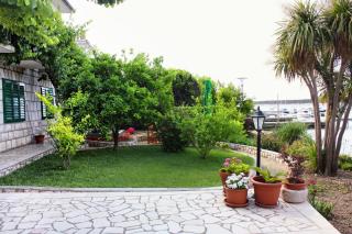 Apartments by the sea Barbat, Rab - 18462 - 6