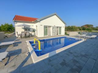 Seaside luxury villa with a swimming pool Privlaka, Zadar - 18508 - Privlaka - 9