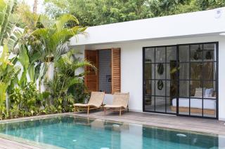 Modern Elegance in Bingin Beach 3 BR Luxury Villa - Uluwatu - 6