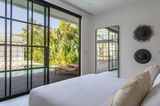 Modern Elegance in Bingin Beach 3 BR Luxury Villa - Uluwatu - 5