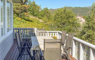 Beautiful Home In Jondal - 1