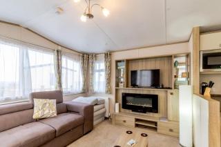 Lovely Caravan At Azure Seas Nearby The Beautiful Beach Ref 32038Az - Lowestoft - 3