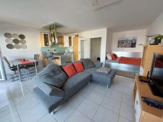 Tower Apartment with private terrace next to UNO - Wenen - 2