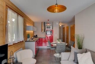 Apartment Aiguille de Chamonix- Alpes Travel - Central Chamonix (sleeps 4) - Chamonix-Mont-Blanc - 1