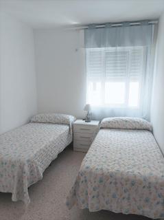 Duplex céntrico con piscina a 100m de la playa. - Tarifa - 3