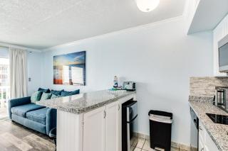 Victorian Condo Relax Refresh and Renew - 2