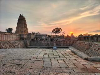 Sudhaahomestay - Hampi - 9