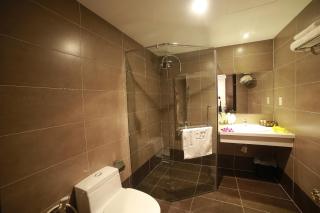 Edele Hotel Nha Trang Beach - Nha Trang - 8