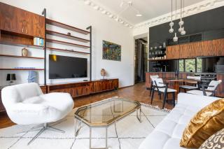 Designer Dream Home with Stunning View - Budapest - 1