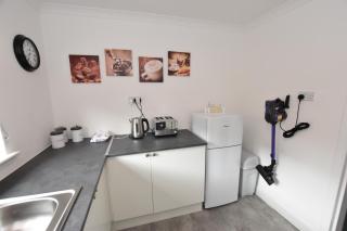 Lovely 2 Bedroom Flat in a quiet location - Airdrie - 7