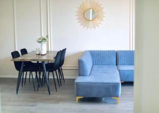 Miku Apartment - Unique 3 Bedroom At Olympic Residence - Tirana - 2