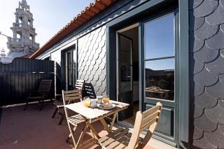 Aliados Premium 1BR w/ Terrace by LovelyStay - Porto - 4