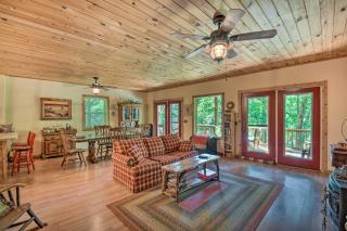 Idyllic Murphy Hideaway with Multi-Level Deck! - Murphy - 6