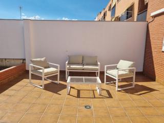 Piso junto metro, gran terraza y parking gratis - 6