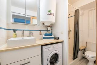 Studios avec parking, clim, balcon, proche tram - Grenoble - 1