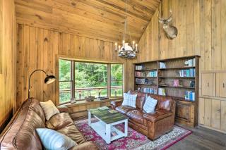 Stunning Views Mountaintop Cabin in Burnsville! - Burnsville - 3