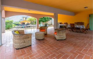 3 Bedroom Beautiful Home In Marliana - Marliana - 9