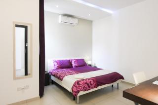 Modern Luxury Penthouse in Perfect Sliema Location - Sliema - 4
