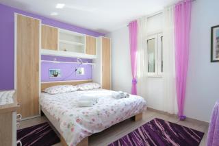 Family friendly house with a parking space Trogir - 19247 - 0