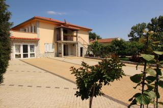 Apartments by the sea Cizici, Krk - 19177 - 1