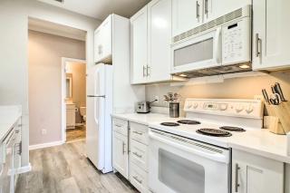 Rehoboth Beach Condo with Patio 5 Mi to Ocean! - 3