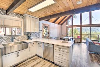 Alpine Retreat with Hot Tub and Mountain Views! - Cle Elum - 3