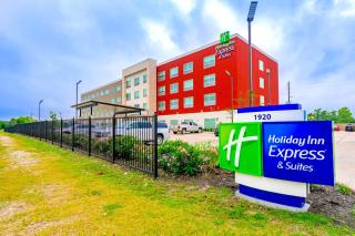 Holiday Inn Express & Suites - Houston IAH - Beltway 8 by IHG - Houston - 8