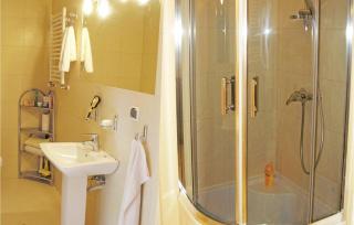 Stunning Home In Darlowo With Wifi - 2