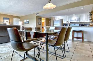 Holiday Villas III 510 - Clearwater Beach - 8