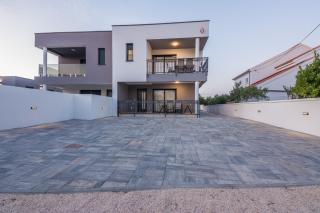 Apartments with a parking space Vir - 20013 - Vir - 9