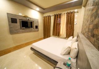 Hotel Sundaram 5 Minutes Distance from Dargah - 9