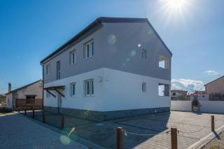 Apartments with parking spaces Vir - 19332 - Vir - 9